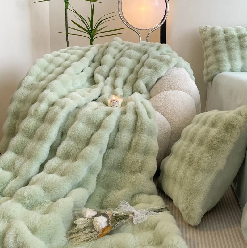 Faux Fur Throw Blanket